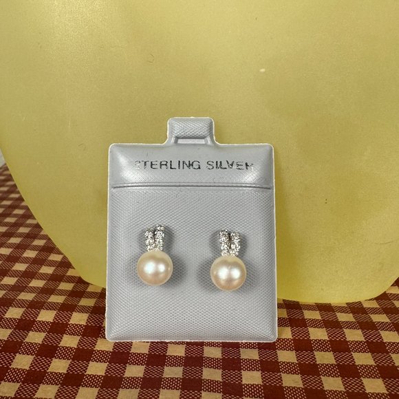 NEW Fancy Genuine Pearl & CZs Stud Earrings in Real Silver (not plated) - Picture 3 of 9